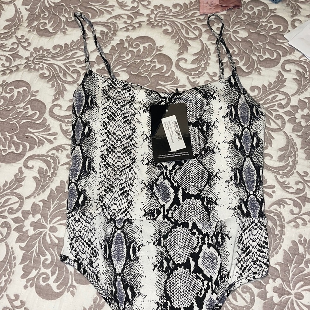 PLT SNAKE SKIN BODY SUIT pretty little thing